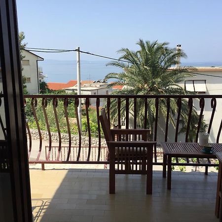 Apartment Iva Podstrana Bilik gambar